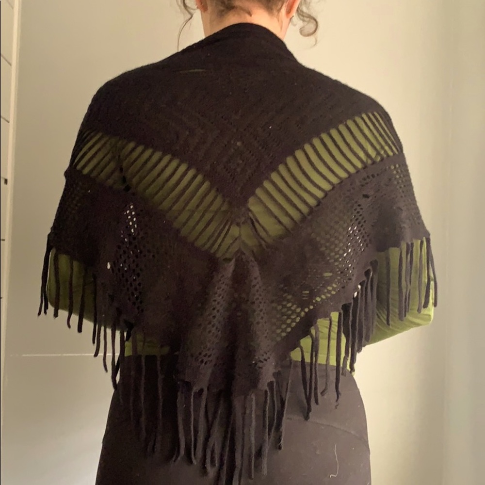 Black Scarf